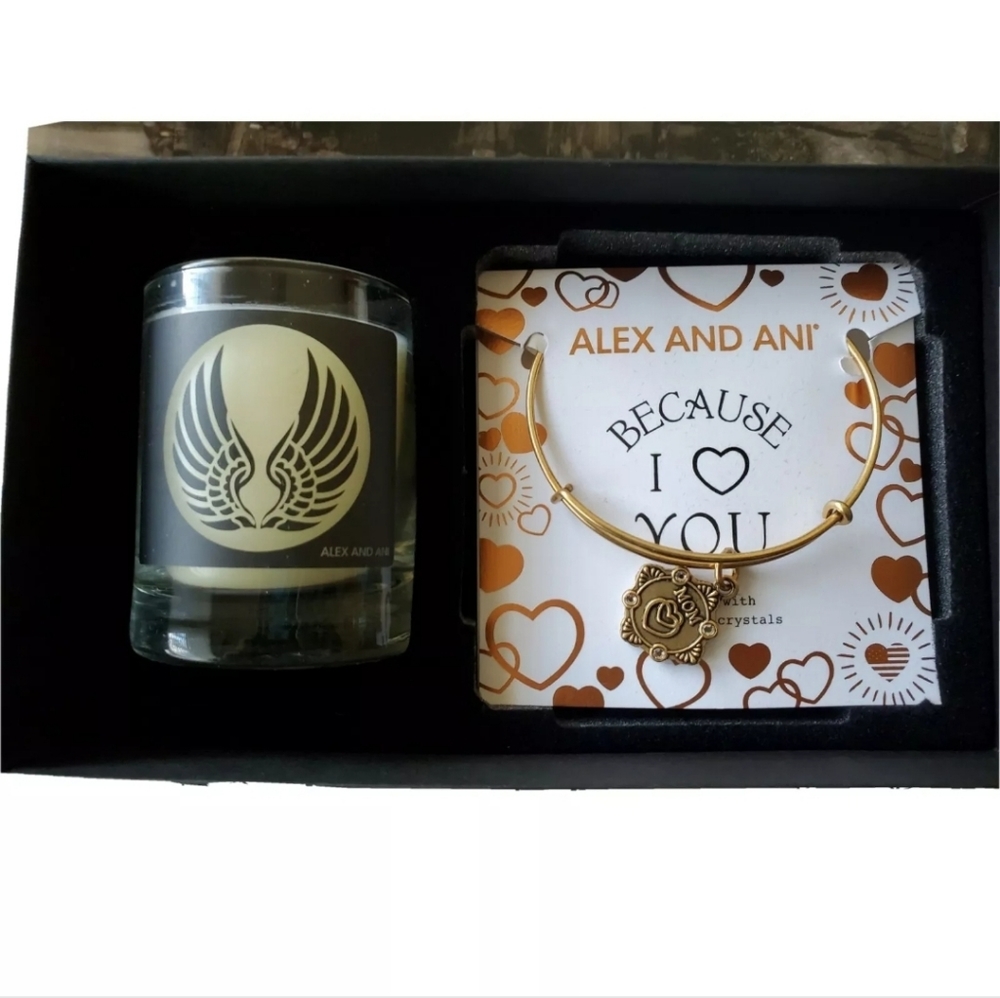 Alex And Ani Mom gold Bracelet And Candle Gift Set